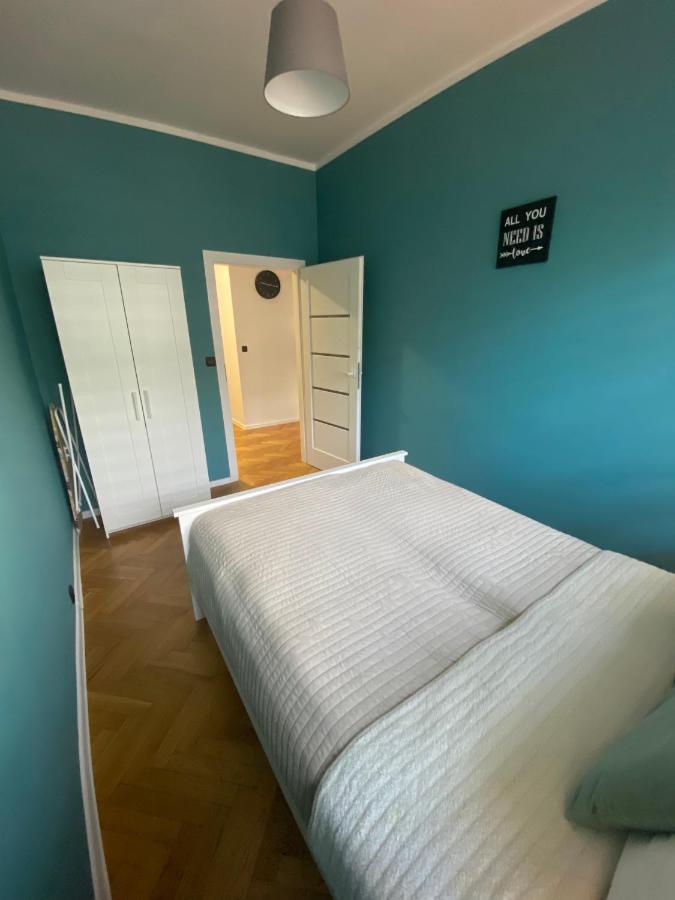 Hostel Pod Topolami Zielona Góra Dış mekan fotoğraf